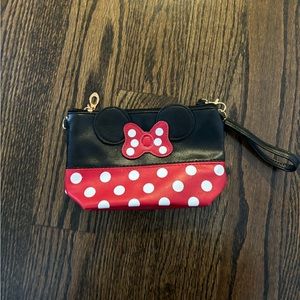 NWOT Minnie Mouse Wristlet